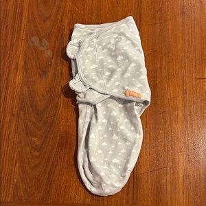 SwaddleMe Gray with White Clouds Swaddle